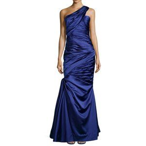 Monique Lhuillier One-Shoulder Pleated Draped Gown